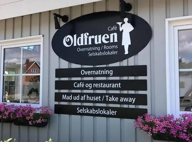 Oldfruen - &